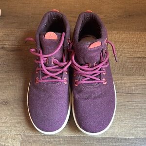 Allbirds maroon size 14